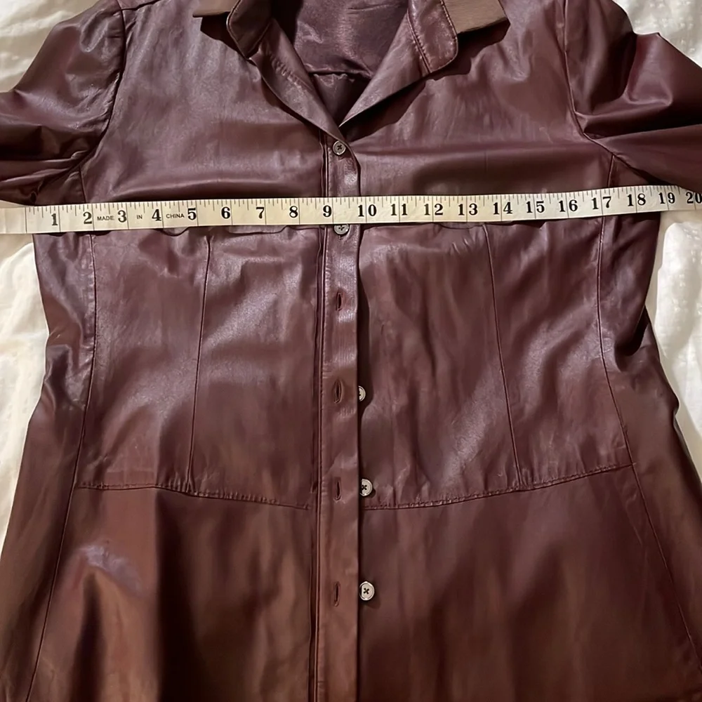 - Worn once stunning soft leather blouse / jacket I paid $395 at Bloomingdales - Picture 11 of 12